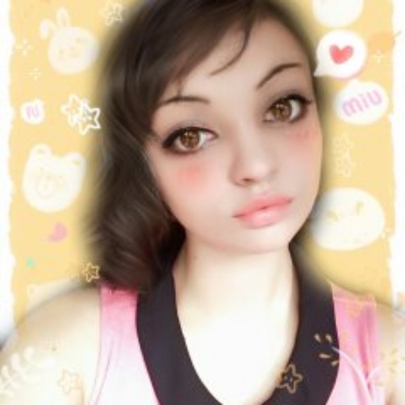 🍦About Me 🍦 - Picture 3 of 4